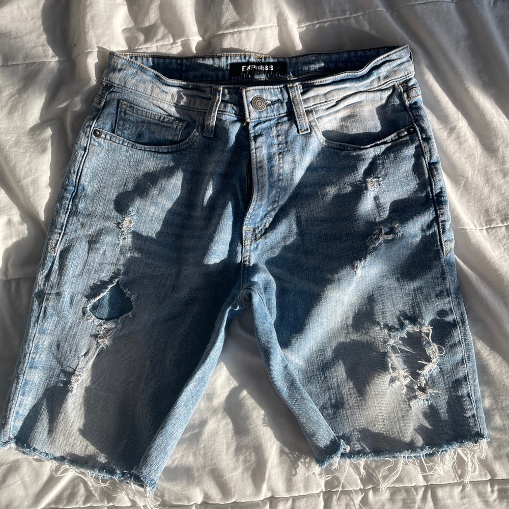 Express men’s shorts, waist 31